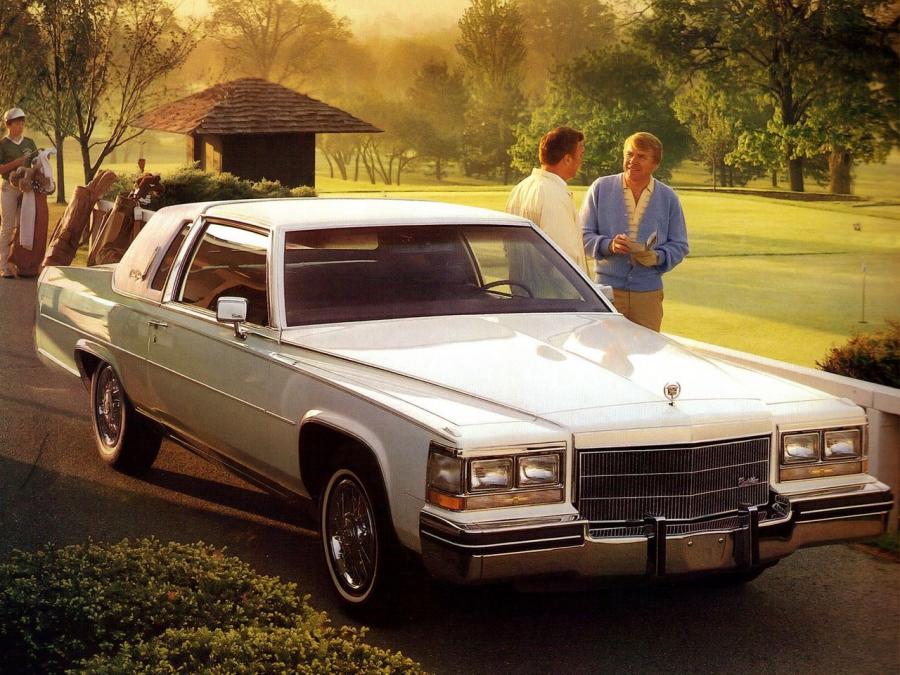  Cadillac Fleetwood Brougham d&rsquo;Elegance Coupe 1982 года  (фото 1 из 5)